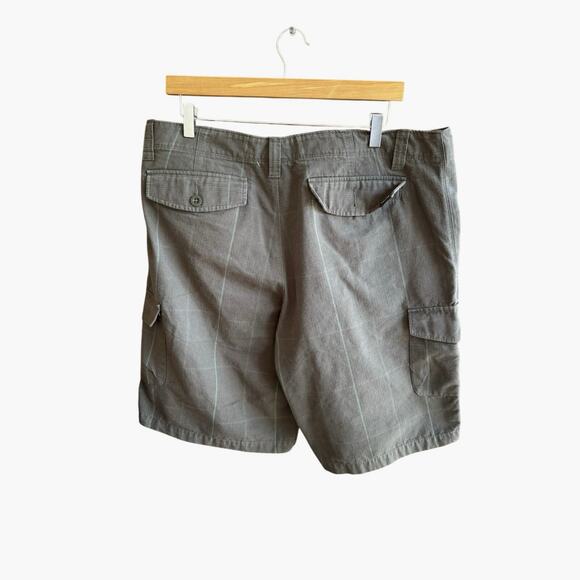 The North Face Ranier Surplus Flat Front Cotton Gray Cargo Shorts Men’s Size 38 - Picture 10 of 10